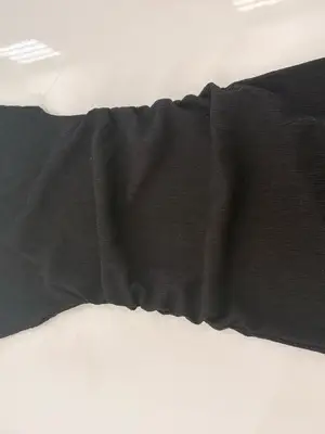 Robe longue avec col serré