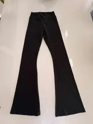 Pantalon legging patte d’éléphant