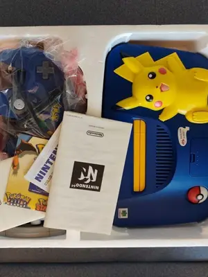 Nintendo 64 Pikachu Edition