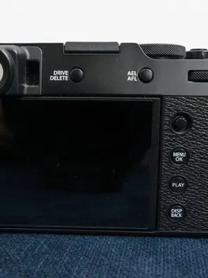 Fujifilm avec objectif Fujinon Super EBC 23mm f/2. - Miniature 4