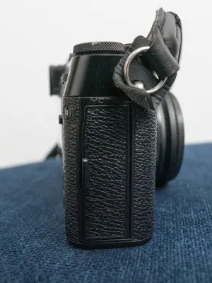 Fujifilm avec objectif Fujinon Super EBC 23mm f/2. - Miniature 3