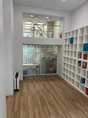 Murs commerciaux 130 m² à Grenoble, secteur recherché - Miniature 3