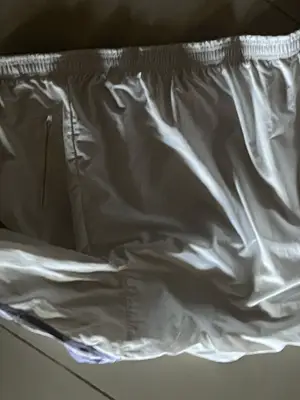 Veste Adidas Real Madrid neuve jamais portée