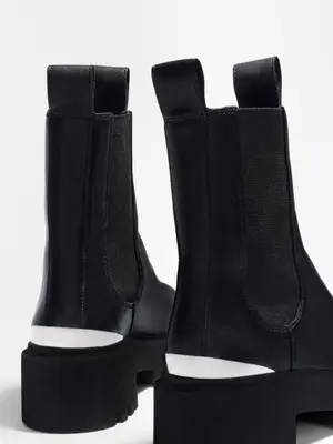 Bottine Chelsea Maje taille 37 en quasi neuf, détail au talon - Miniature 3