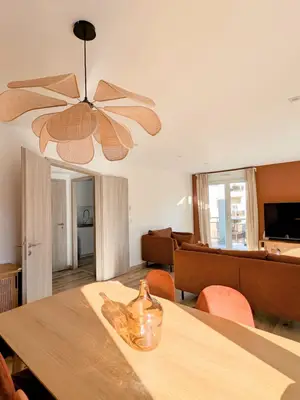 Appartement meublé de 3 pièces, 88 m² avec balcon et box à Strasbourg - Miniature 2