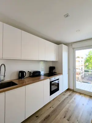 Appartement meublé de 3 pièces, 88 m² avec balcon et box à Strasbourg - Miniature 6