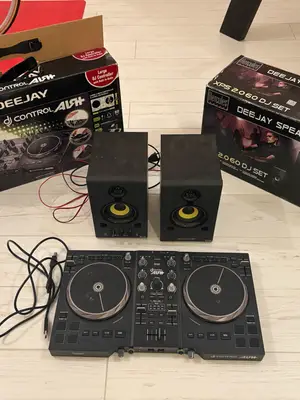 Lot DJ Hercules Control Air + et Speaker XPS 2.0 60