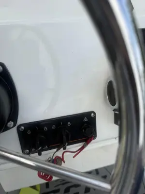 2 Moteurs hors-bord Yamaha 250cv + équipement - Miniature 4