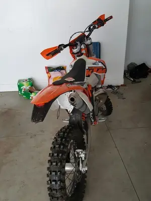 Montre sur le thème du motocross - Miniature 2