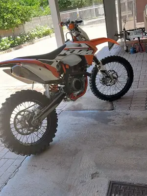 Montre sur le thème du motocross - Miniature 3