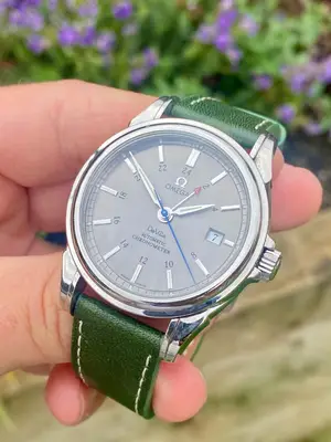 Montre Omega De Ville GMT 39 - Miniature 2