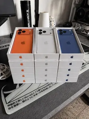Lot iPhone 17 Pro Max quasi neufs - Import Chine - Miniature 2
