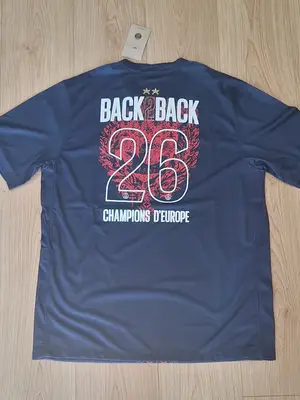 Maillot PSG Back to Back XXL neuf avec étiquette - Miniature 3
