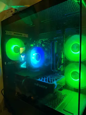 PC Gamer - Échange contre RTX 5080 Blanc - Miniature 2