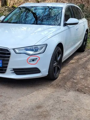 Audi A6 C7 4G de 2013, fuite de liquide de refroidissement et choc avant - Miniature 3