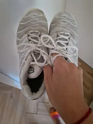 Tn bon état original taille 43