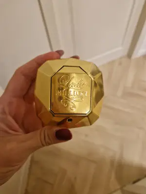 Parfum 50 ml neuf