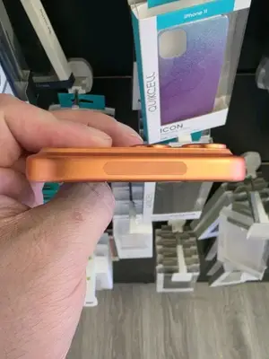 iPhone 16 Pro Max 256GB Orange - Très bon état