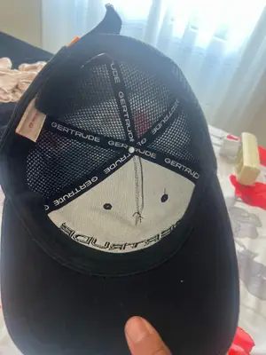 Casquette Gerdrude 1.1 - Miniature 2
