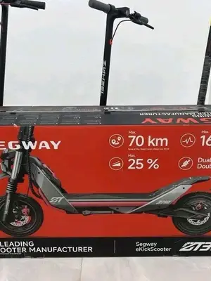 Trottinette électrique Segway ZT3 Pro 1600W - 70km autonomie - Miniature 2
