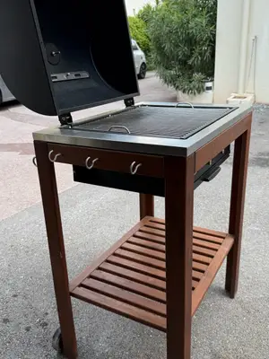 BBQ au charbon de bois - Comme neuf