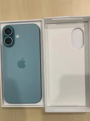 Apple iPhone 16 128Go Vert Désimlocké - Excellent état
