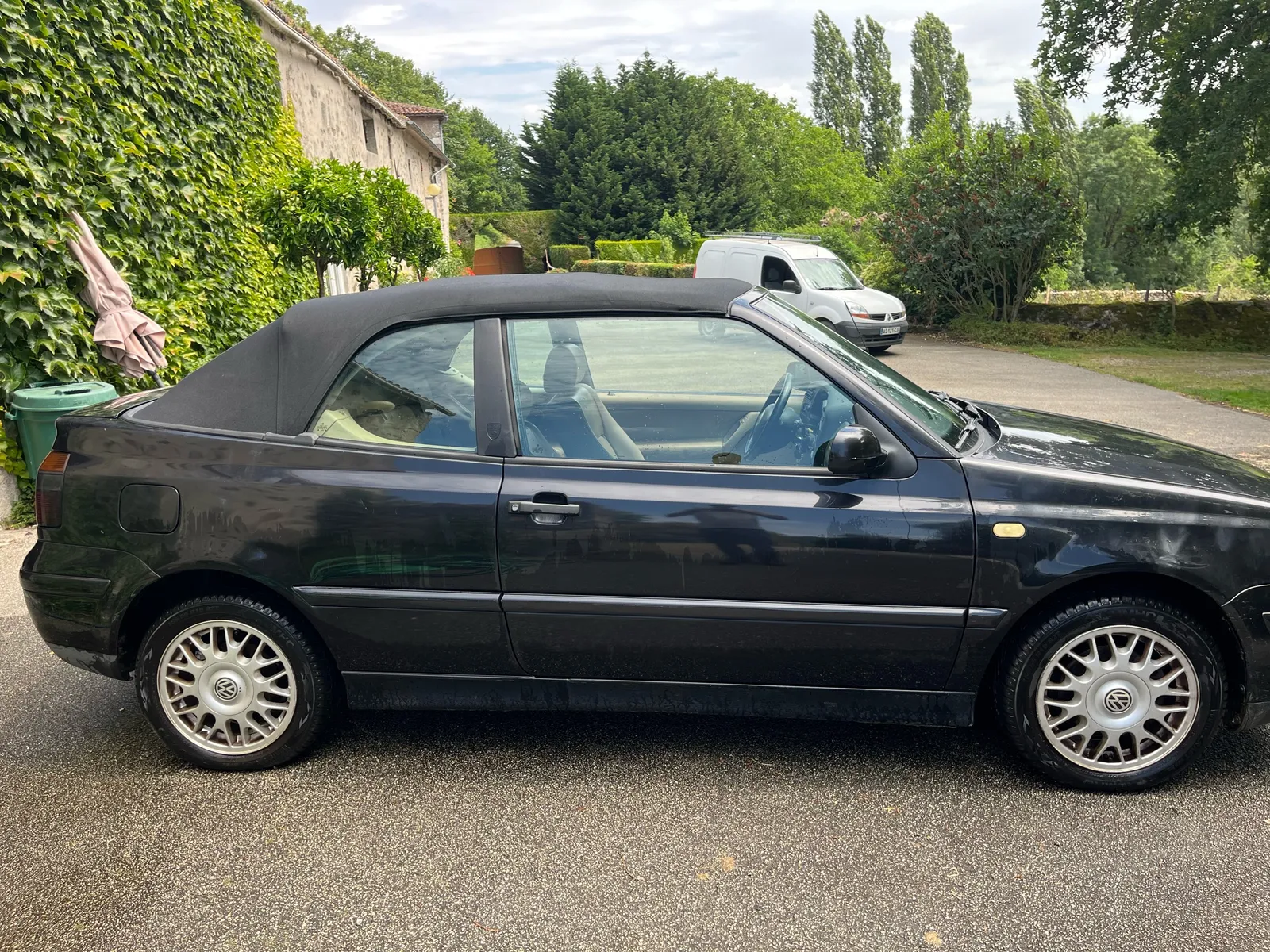VW Cabriolet 2000 Karman 2.0 - Photo 1