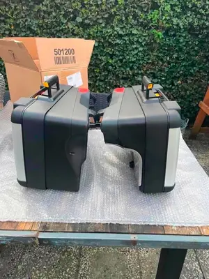 Valises latérales BMW Vario pour motos GS - Miniature 3
