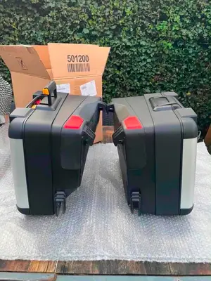 Valises latérales BMW Vario pour motos GS - Miniature 2