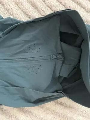 Nike Tech Veste Sun/Helios Neuve XS - Miniature 4