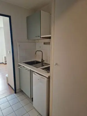 studio meublé d’une surface de 14 m2