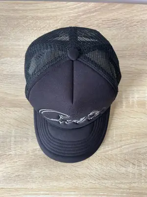 Casquette trucker Corteiz noire avec logo brodé à l’avant - Miniature 2