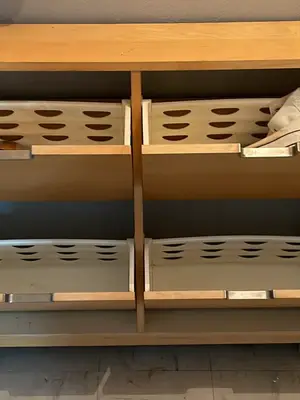 Meuble à chaussures bois clair 4 casiers