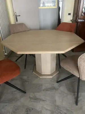 Table travertin 130x130 cm - 3cm d'épaisseur
