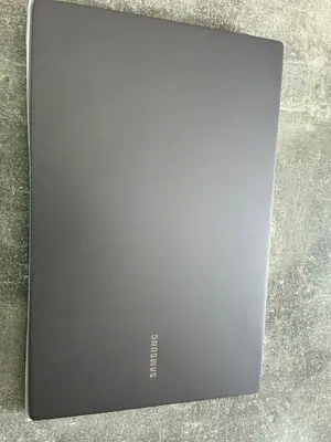 Samsung Galaxy Book4 15" 16 Go / 512 Go Core 7 gris - Miniature 4