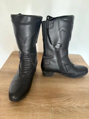 Bottes moto femme Forma Ruby pointure 38