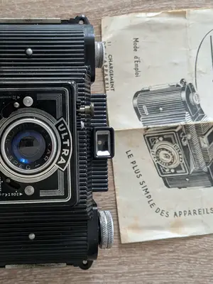 Lot de caméras anciennes au charme vintage pour collectionneurs