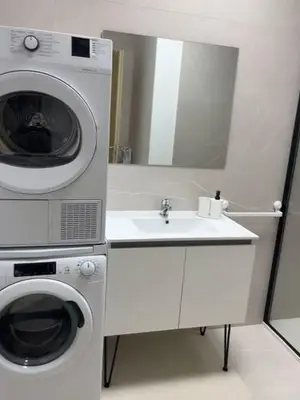 Studio meuble à Lyon - Miniature 4