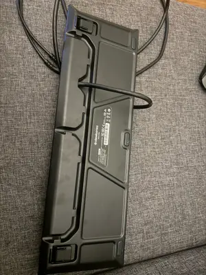 Clavier SteelSeries Apex Pro en condition parfaite, acheté il y a quelques mois - Miniature 2