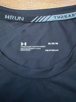 Ensemble Under Armour Taille M - Très bon état - Miniature 3