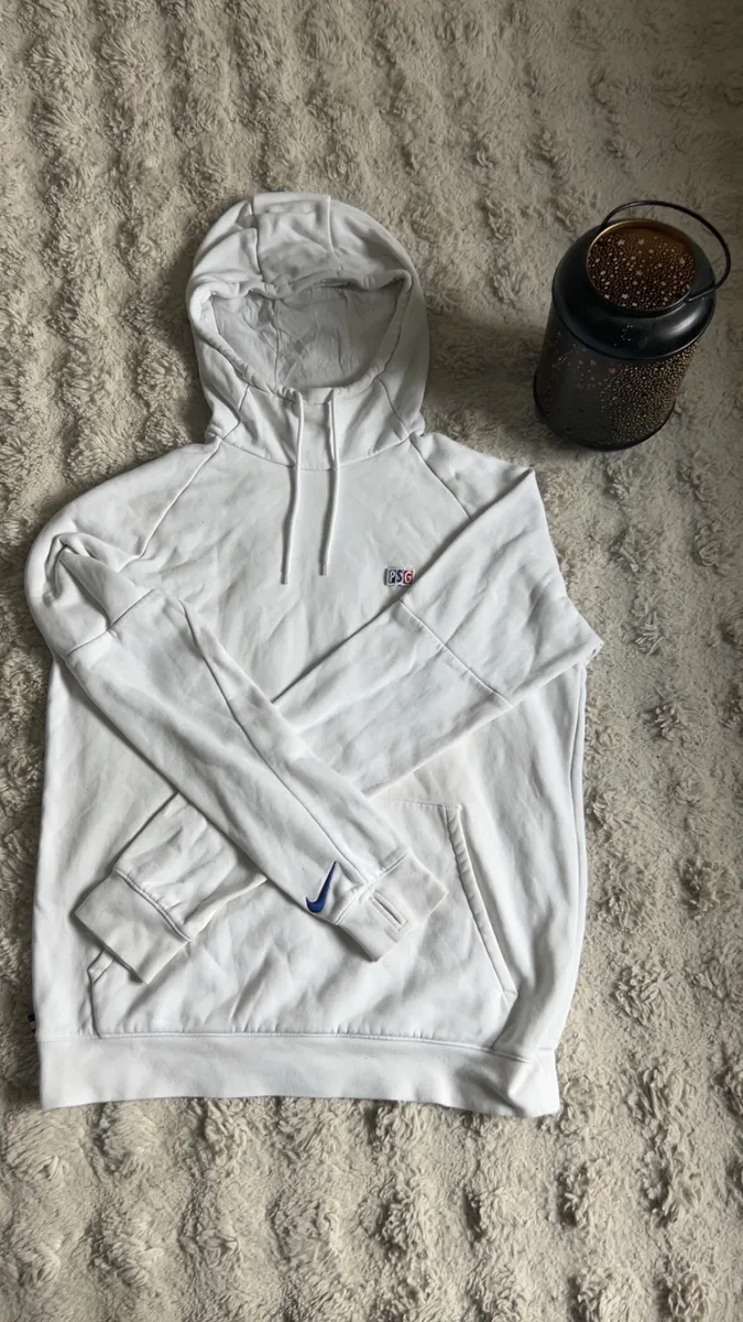 Pull Nike PSG blanc taille M - Photo 1