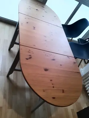 Ensemble table à manger extensible en bois avec 3 chaises