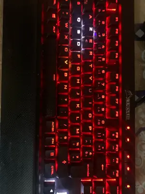 Clavier Corsair K65 RGB Rapidfire - Très bon état
