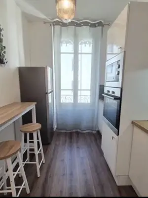 Studio meublé 34m² Lyon 2ème - 585€/mois charges incluses