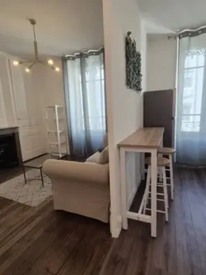 Studio meublé 34m² Lyon 2ème - 585€/mois charges incluses - Miniature 3