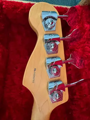 Fender Jazz Bass USA 1998/99 Corona 3 Tone Sunburst - Miniature 4