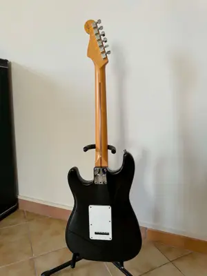 Guitare Fender Stratocaster 920D Custom Shop avec micros Seymour Duncan et étui rigide - Miniature 2