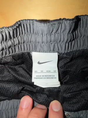 Short Nike homme noir taille XS - Miniature 2