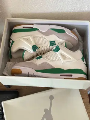 Sneakers Jordan 4 blanc/vert taille 41 neuves avec boîte - Miniature 4