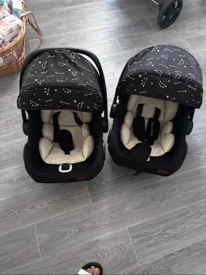 Poussette double pratique - 150€ - Miniature 4